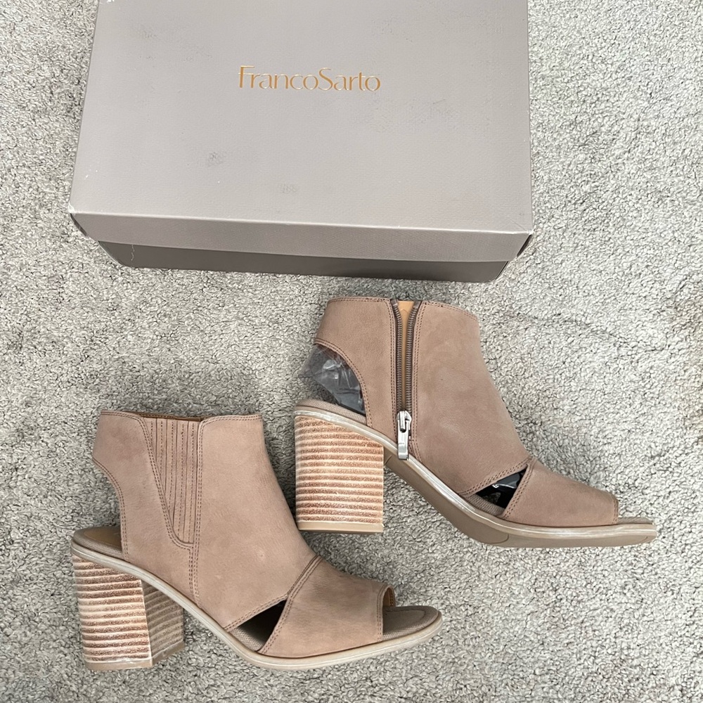 NEW Franco Sarto L-Galaxy Grey Booties Size 8.5 Boots